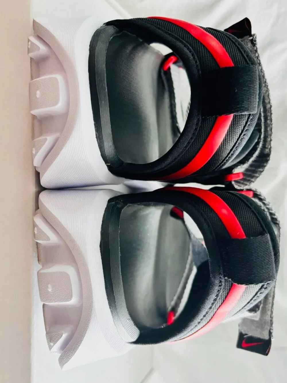 Nike Canyon Men's Sport Sandals Gray Black Red Size 12 Adjustable Comfort
